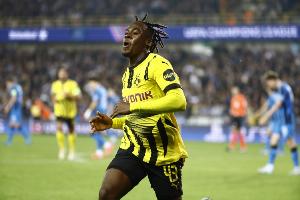 开云体育官网-即将5500万镑加盟切尔西！曼晚：曼城在吉滕斯合同中没有二转分成